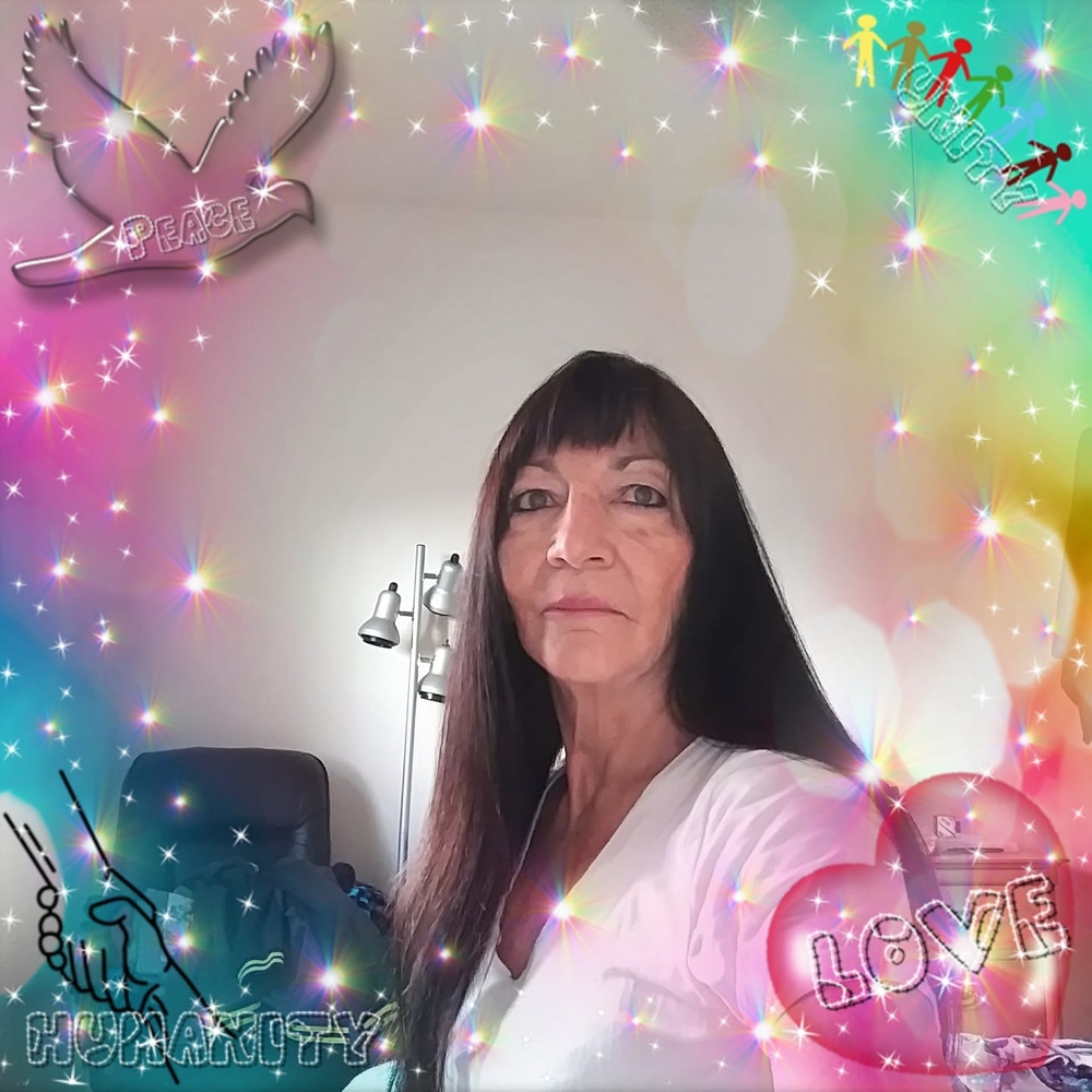 Meet your Posher, Sandra